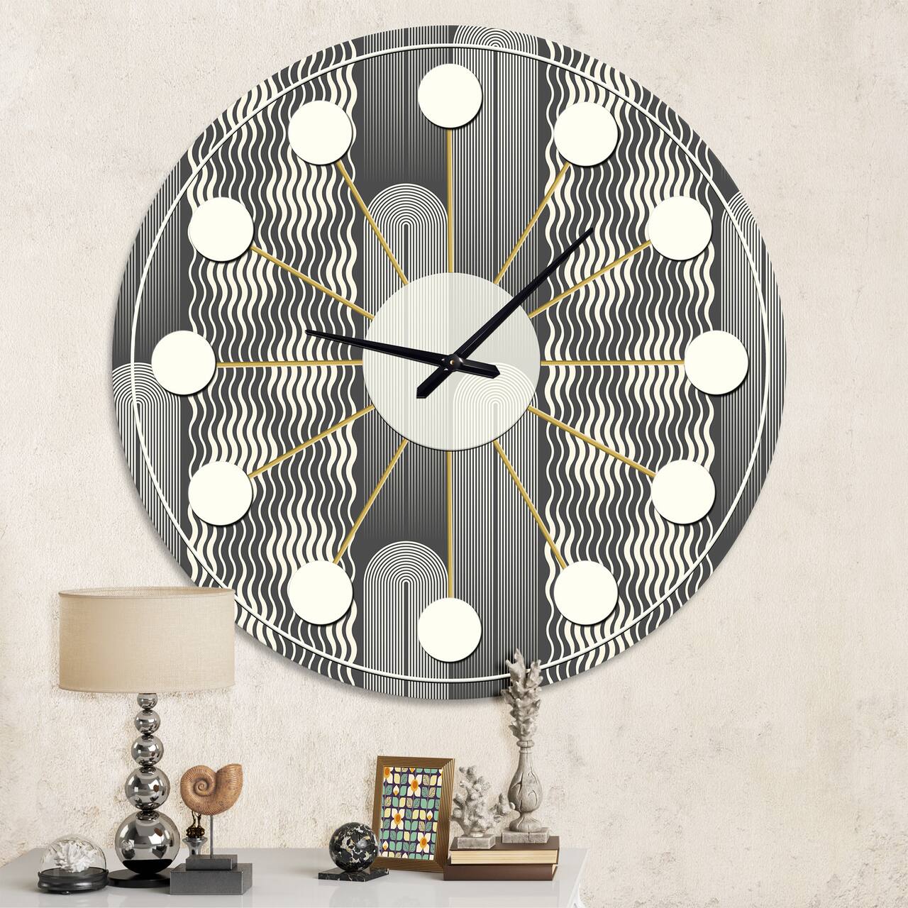 Designart 'Mimimal Black And White Design Ii Mid-Century Modern Wall Clock